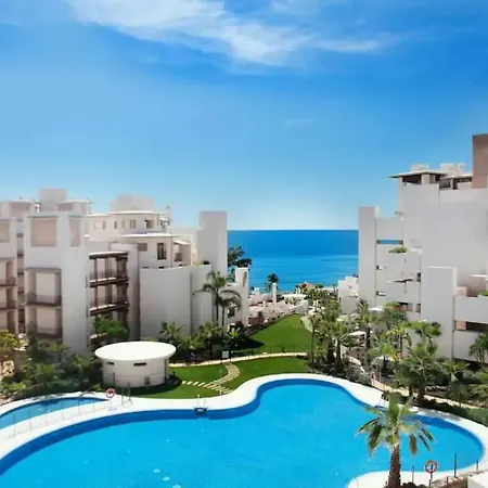 Bahia De La Plata 2- Luxury By The Sea Apartment *